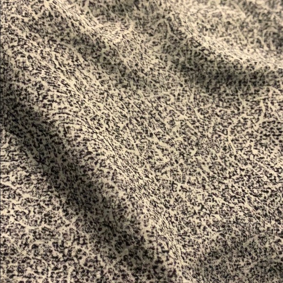 Lululemon shorts - Picture 2 of 6